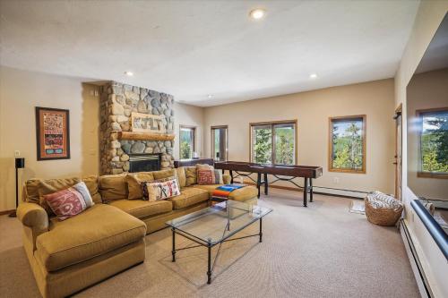 10 Southface Home - image 13