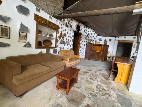 Finca Olaya Rural Charm with Panoramic Views in Arico, Tenerife