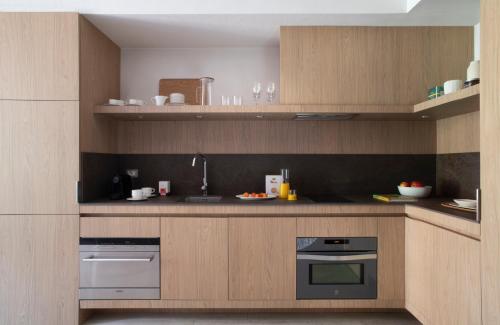 Eric Vökel Boutique Apartments - Sagrada Familia Suites - image 2