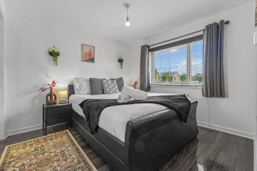 New large townhouse 3 bedrooms 4 beds and parking, Manchester (photo 5)