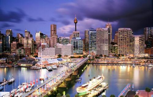 KozyGuru | Sydney CBD | Spacious Urban Living - image 4