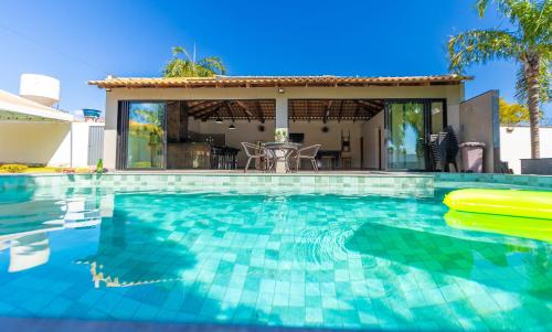 Refúgio 4 Suítes c/ Piscina, Sinuca e Área Gourmet