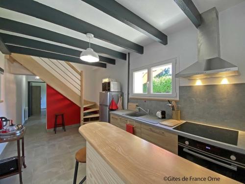 Maison de charme à Monnai, animaux acceptés, jardin et terrasse - FR-1-497-214 (Maison de charme a Monnai, animaux acceptes, jardin et terrasse - FR-1-497-214) in Saint-Germain-d'Aunay