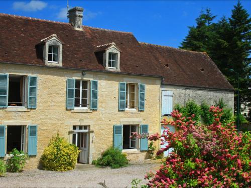 Grande maison XVIIIe avec jardin clos et animaux acceptés - FR-1-497-193 gîte à louer Commeaux