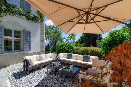 Villa Casasco - by MyHomeInComo in Casasco Intelvi