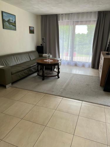 Vakantiehuis met 1 slaapkamer in เอพ