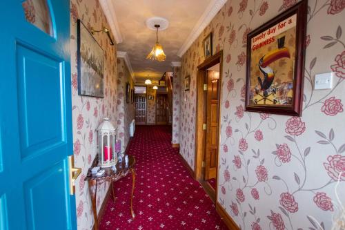 Room 4 - Anglers Rest Carrick - Ballinamore and Ballyconnell Canal