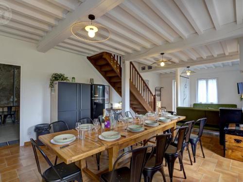 Gîte de deux maisons mitoyennes avec animaux admis, terrasse champêtre - FR-1-496-304 (Gite de deux maisons mitoyennes avec animaux admis, terrasse champetre - FR-1-496-304) in Belmont-de-la-Loire