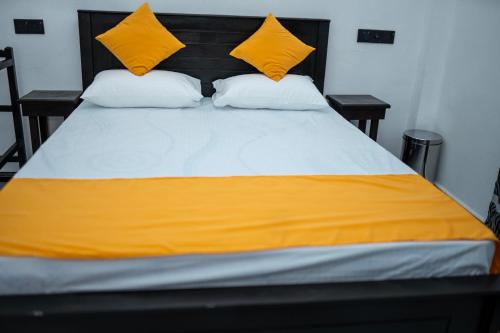 Deluxe Double Room image 6