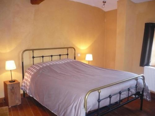 Gîte 3 épis dans corps de ferme restauré - 2 chambres, 4 pers. - FR-1-496-92 (Gite 3 epis dans corps de ferme restaure - 2 chambres, 4 pers. - FR-1-496-92) in ชอบงนิเญ เลส แบงส์