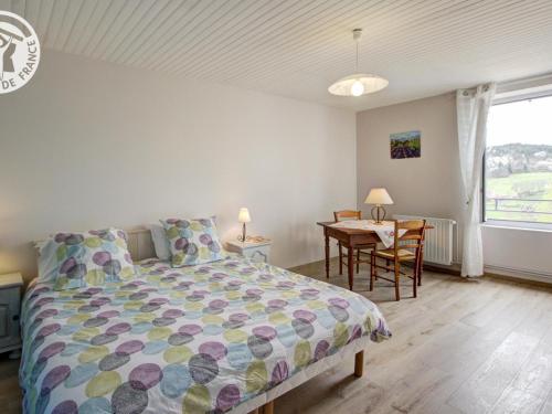 Gîte Cherier 5 pièces 10 personnes - FR-1-496-22 - image 2