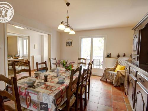 Gîte Cherier 5 pièces 10 personnes - FR-1-496-22 - image 14