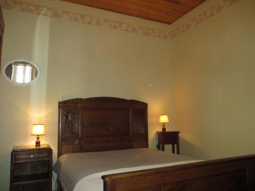 Gîte Huriel 4 pièces 5 personnes - FR-1-489-27 - image 3