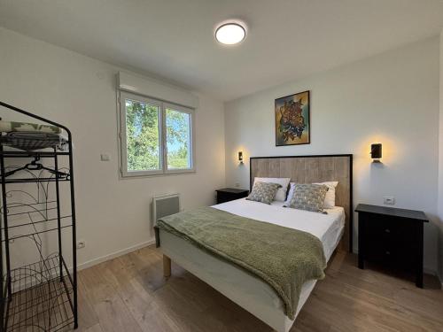 Chalet moderne et confortable au cœur de l'Allier - FR-1-489-582 in Marcillat-en-Combraille