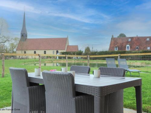 Gîte rural en Normandie avec animaux admis et WIFI, nature et calme - FR-1-497-227 (Gite rural en Normandie avec animaux admis et WIFI, nature et calme - FR-1-497-227) in Gacé