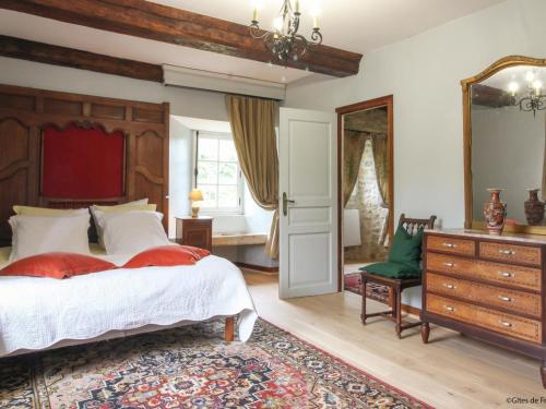 Maison du Chapelain : Charme en Suisse Normande, Animaux acceptés - FR-1-497-54 (Maison du Chapelain : Charme en Suisse Normande, Animaux acceptes - FR-1-497-54) in Ménil-Hermei