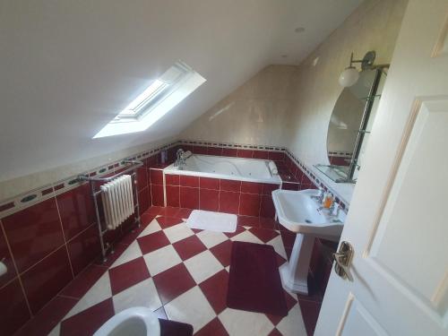 Room 5 - Anglers Rest Carrick - Tulsk