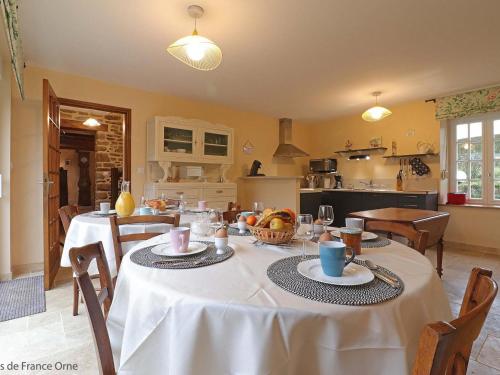 Maison paisible en nature avec cheminée et animaux acceptés - FR-1-497-154 (Maison paisible en nature avec cheminee et animaux acceptes - FR-1-497-154) in Beauchêne