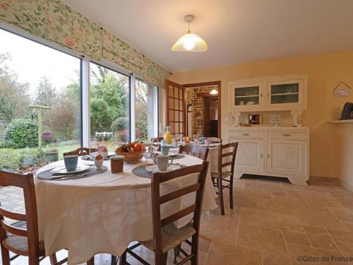 Maison paisible en nature avec cheminée et animaux acceptés - FR-1-497-154 (Maison paisible en nature avec cheminee et animaux acceptes - FR-1-497-154) in Beauchêne