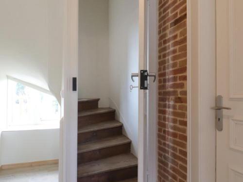 Maison ancienne familliale avec jardin clos au Mêle-sur-Sarthe - FR-1-497-252 (Maison ancienne familliale avec jardin clos au Mele-sur-Sarthe - FR-1-497-252) in Le Mele-sur-Sarthe