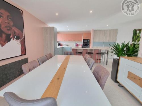 Gîte chaleureux avec WIFI et grand jardin, près de Disneyland - FR-1-532-22 (Gite chaleureux avec WIFI et grand jardin, pres de Disneyland - FR-1-532-22) in Verdelot