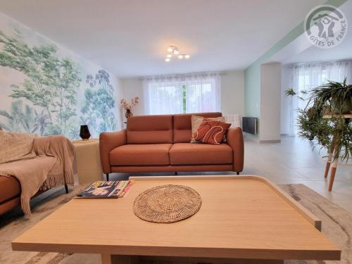 Gîte chaleureux avec WIFI et grand jardin, près de Disneyland - FR-1-532-22 (Gite chaleureux avec WIFI et grand jardin, pres de Disneyland - FR-1-532-22) in Verdelot