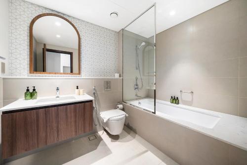 VayK - Classy 1BR Near the Lagoon in Creek Harbour - image 5