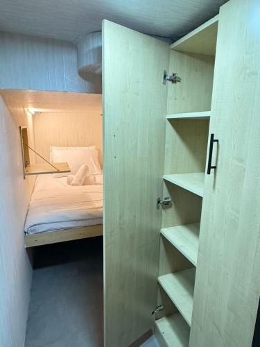 Luxury Private Capsule Room near Business Bay Downtown, Dubai (foto 6)
