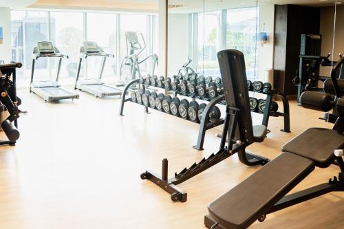 Chic Business Bay Retreat l Pool, Luxury Amenities, Dubaj (fotografie 4)