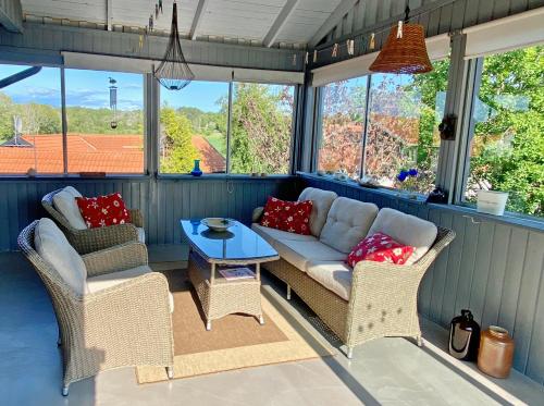 Apartment in Stocken, with sauna, 250 m from the sea in Gullholmen