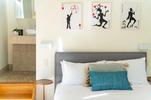 Marvelous Manly Home moments from the Beach - NEW - image 3