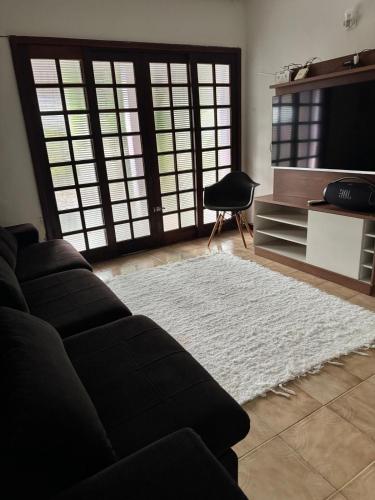 Home in Guapimirim for Family