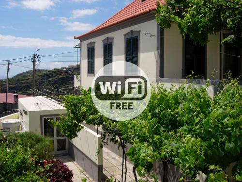 Rib Brava Garden Apartment, Ferienwohnung in Ribeira Brava