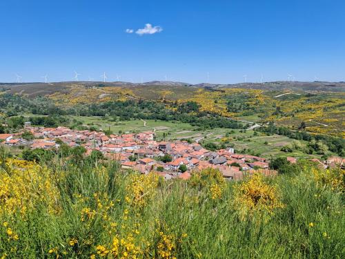 Quintinha dos Emigrantes gîte à louer Almofala