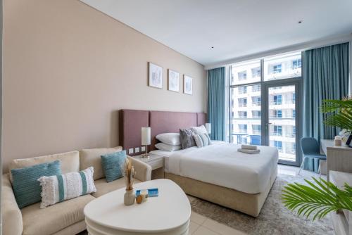 GuestReady – Infinity Pool & Beach | The Palm, Dubai