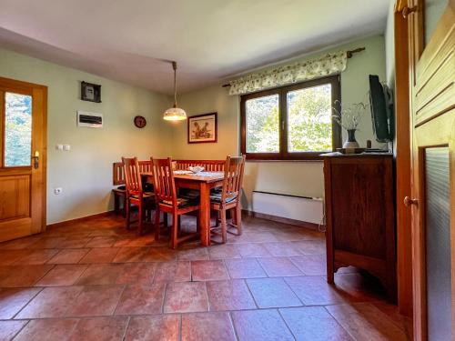 Faciliteter, Casa Kolpa in Dragatus