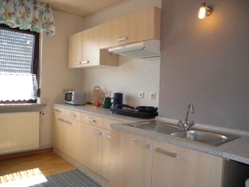 virtuve, Apartment in Bergen auf Rugen 2835 in Bergen auf Rugen