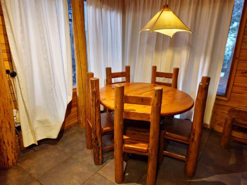 El Remanso - Radal Cabin, Manzano Bay in 비야 라 앙고스투라
