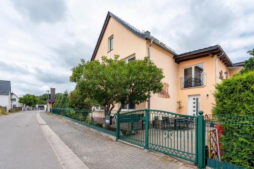 Familie Heiko Schroth in Belgern OT Neußen