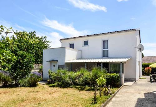 Holiday home in Premantura - Istrien 10815 - Location saisonnière - Premantura