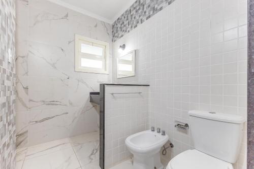 Apartment image 6