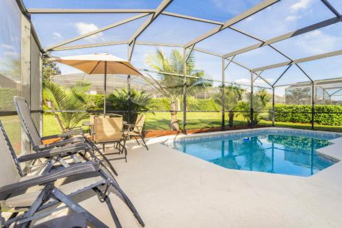 Villa Helena - Windsor Palms Florida