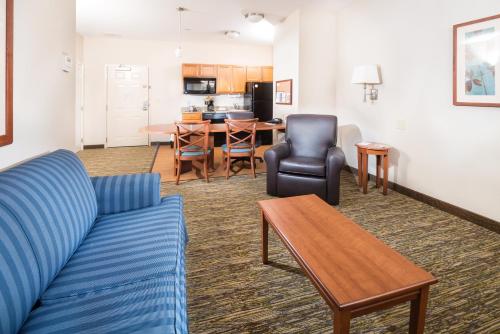 Candlewood Suites Wake Forest-Raleigh Area an IHG Hotel - image 13