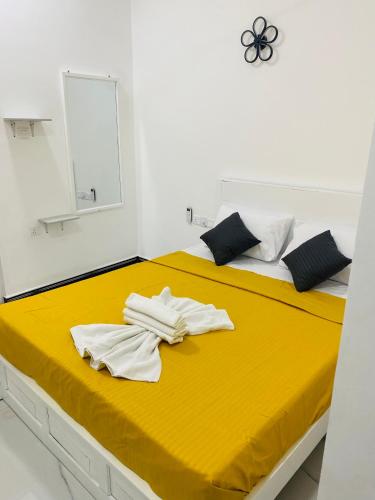 Double Room room in Hotel Jay R