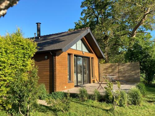 Petit coin paisible entre terre et mer - Location saisonnière - Plescop