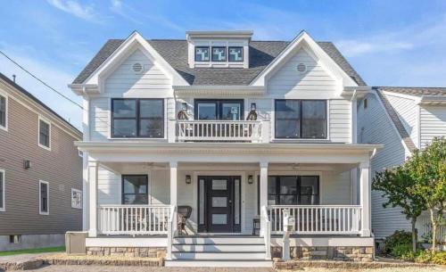 Belmar NJ 5 Min Walk to Beach in Belmar