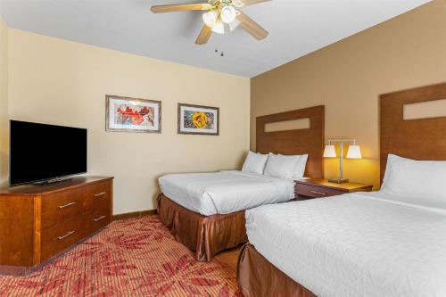Best Western Plus Ruidoso Inn - image 10