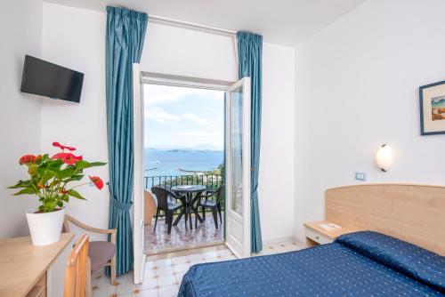Habitación doble de 1 o 2 camas, superior, vistas al mar