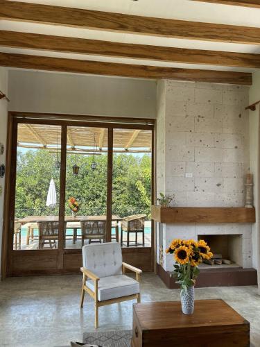 Casa de Campo con Piscina, BBQ y Naturaleza Cañete (Casa de Campo con Piscina, BBQ y Naturaleza Canete) in San Luis