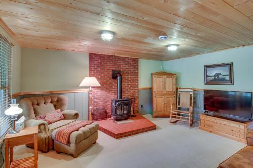 1 Mi to Snowmobiling Family Home on Sibley Lake! in Pequot Lakes (MN)